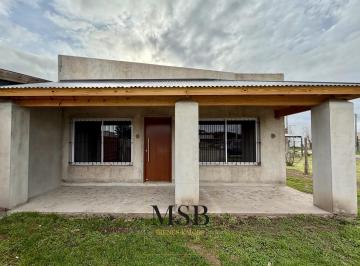 Casa · 84m² · 3 Ambientes · Casa - General Belgrano