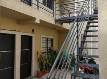 Departamento · 40m² · 2 Ambientes · Departamento en Primer Piso Al Frente!