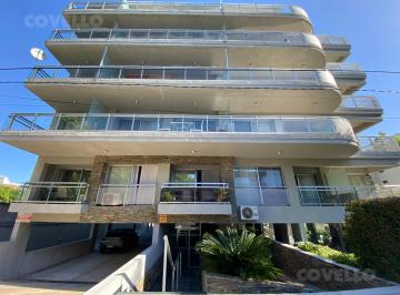 Departamento · 38m² · 3 Ambientes · Luminoso Apartamento de un Dormitorio, a Pasos de La Playa