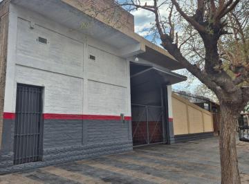 Casa de 6 ambientes, Las Heras · Casa con Galpón y Taller Mecánico en Venta – Las Heras