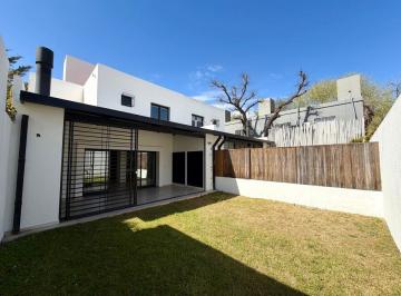 PH de 5 ambientes, Córdoba · Alquiler - Housing - Villa Belgrano