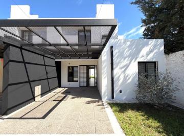 PH de 5 ambientes, Córdoba · Alquiler - Housing - Villa Belgrano