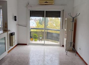 Departamento de 2 ambientes, Floresta · Hermoso Departamento Muy Luminoso 2 Amb C/balcon en Alquiler en Floresta Norte