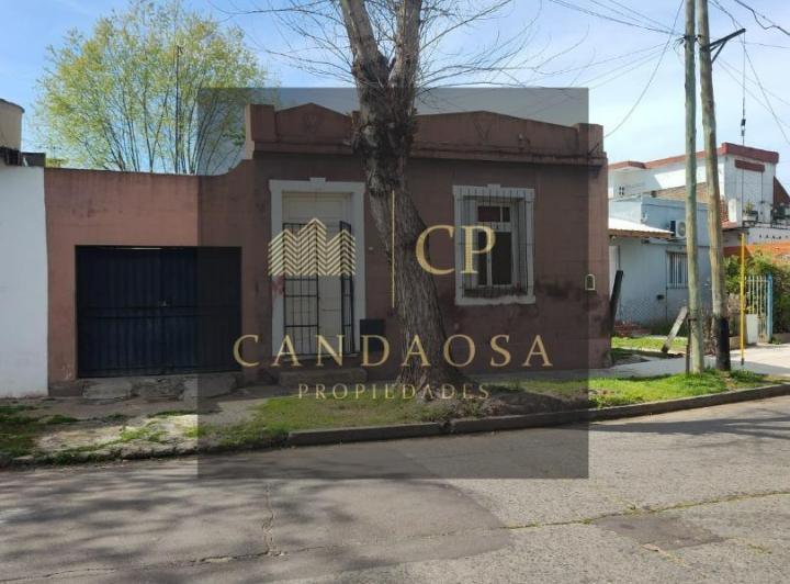 Casa · 90m² · 3 Ambientes · 2 Cocheras