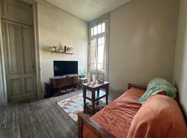 Departamento · 180m² · 5 Ambientes