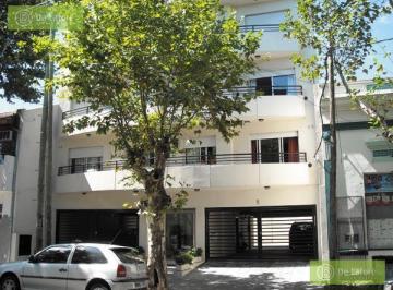 Departamento · 43m² · 2 Ambientes · 1 Cochera · Alquiler - Departamento de 2 Ambientes en Victoria, con Cochera Cubierta y Balcón.