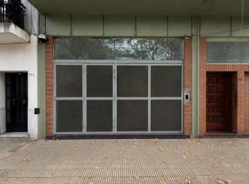 Local comercial · 93m² · 4 Ambientes · ¡Local Comercial a m de Calle Santa Fe!