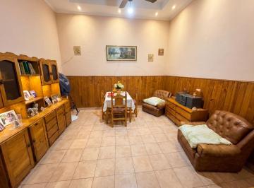 QBM-QB1-1457_2 · Casa 4 Dorm.. | Juana de Arco Al 2500