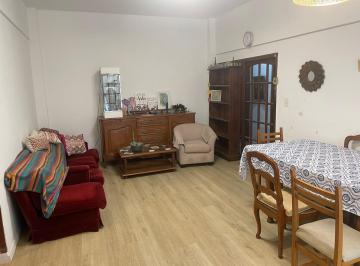 Departamento · 106m² · 4 Ambientes · Venta | Departamento 4 Ambientes con 2 Patios | 3 Dorm. Escritorio | Martínez