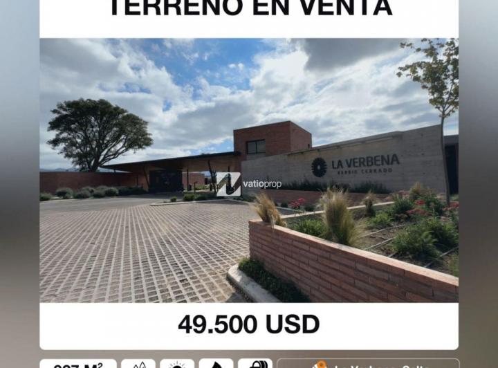 Terreno · 927m²