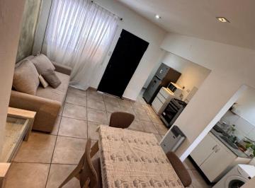 Departamento de 2 ambientes, Córdoba · Alquiler Departamento 1 Dormitorio Amoblado - Cochera - Patio y Asador - Sin Expensas - Zona Jardin Botanico