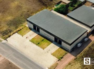 Bodega-Galpón · 250m² · 1 Ambiente · 10 Cocheras · Galpón a Estrenar R11