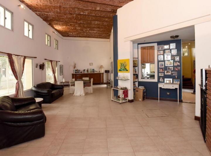 Casa · 147m² · 4 Ambientes · 1 Cochera