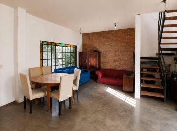 PH · 90m² · 5 Ambientes · PH de 5 Ambientes con Jardín y Gran Potencial