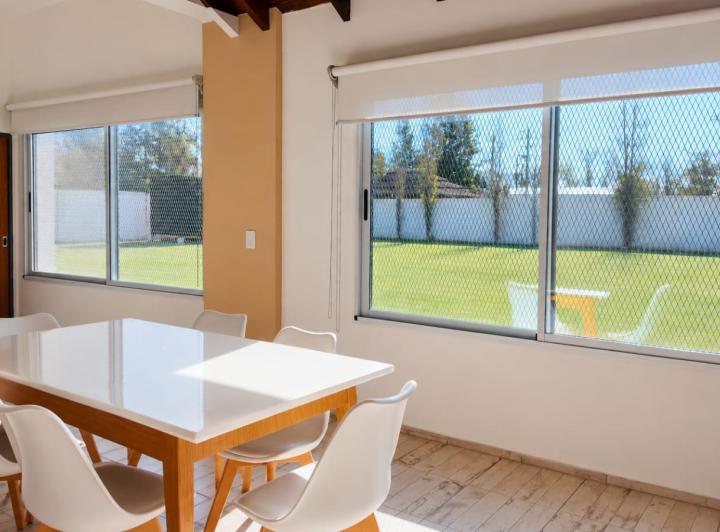Casa · 75m² · 3 Ambientes · 2 Cocheras