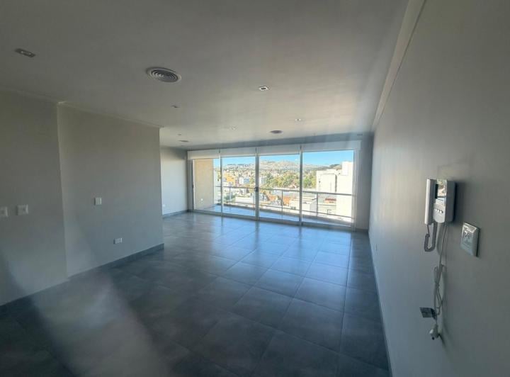 Departamento · 130m² · 4 Ambientes · 1 Cochera