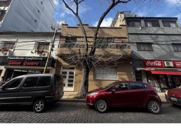 Oficina comercial · 126m² · 4 Ambientes · Oficina Refaccionada a Nuevo en 1er Piso X Escalera