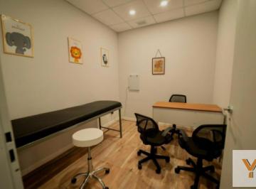 Oficina comercial · 420m² · 23 Ambientes · Oficina en Alquiler - 23 Dorm. 3 Baños - 420 m - Villa Crespo