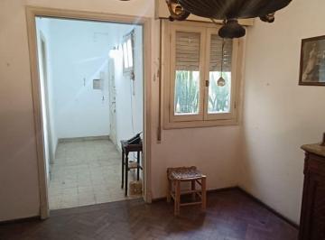 PH · 81m² · 3 Ambientes · Venta Departamento PH 3 Dorm. España 700