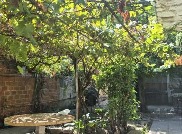 Casa · 308m² · 4 Ambientes · 1 Cochera · Venta Casa 4 Amb a Refaccionar Lote 427 m