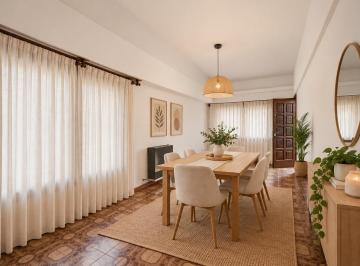 Casa · 86m² · 3 Ambientes · 3 Cocheras · Venta Casa 3 Ambientes con Garage, Parque, Amplio Lote, Apto Crédito / Villa La Florida Quilmes