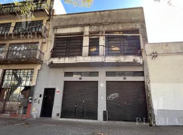 Bodega-Galpón · 450m² · Galpón con Local en Alquiler - Parque Patricios