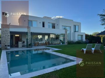 Casa · 460m² · 6 Ambientes · 2 Cocheras · Bella Vista Chico Segunda Quincena de Enero