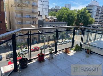 Departamento · 71m² · 3 Ambientes · 1 Cochera · Departamento de 3 Ambientes a La Venta, con Balcón a La Calle y Cochera Cubierta