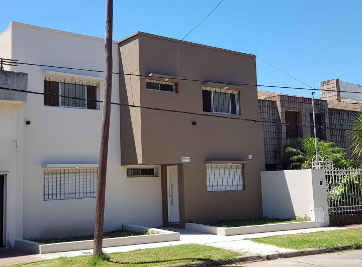 Casa · 175m² · 7 Ambientes · 1 Cochera