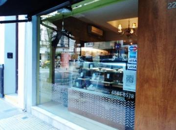 Local comercial · 160m² · Local en Recoleta Gran Vidriera Apto Varios Destinos 160 m con Excelente Renta
