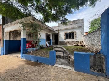 Terreno · 110m² · Casa a Reciclar en Importante Terreno