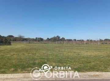 Terreno · 654m² · Lote a La Venta en Barrio San Sebastian, Area 13 con Financiación