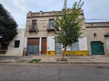 Casa de 6 ambientes, Córdoba · Oportunidad Estratégica con Gran Potencial de Desarrollo
