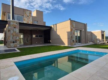 Casa de 6 ambientes, Maipú · Landart Alquila Excelente Propiedad a Estrenar! Barrio Privado Ciro de Vieytes Maipú