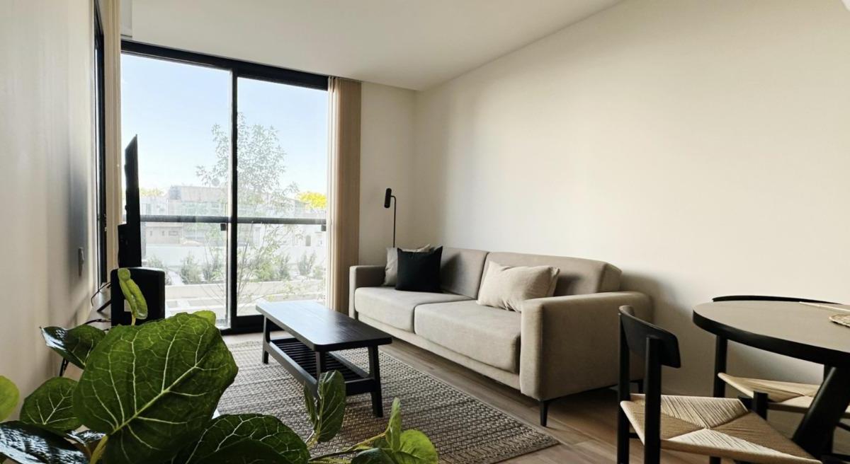 Departamento 2 amb, 51m² en zona Güemes, 3° piso con balcón y cochera