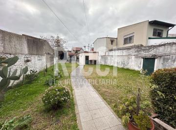 Casa · 370m² · 2 Ambientes · 1 Cochera · Casa en Venta 3 Ambientes