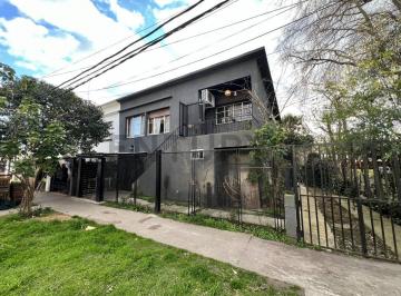 PH · 90m² · 3 Ambientes · 1 Cochera · PH en Alquiler 3 Ambientes en Tigre