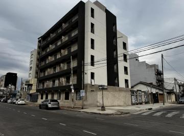 Departamento · 38m² · 2 Ambientes · 1 Cochera · Venta Departamento 2 Ambientes Amplio - Haedo Norte
