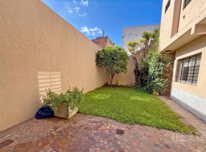 Casa · 185m² · 5 Ambientes