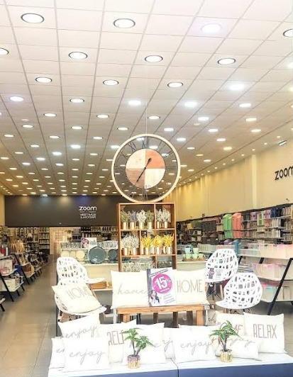 Local comercial · 385m²