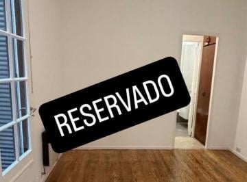 PH · 44m² · 3 Ambientes · Venta de PH de 3 Amb en Planta Baja con Patio en Caballito. Reciclado