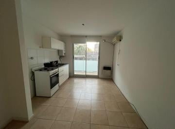 Departamento · 23m² · 1 Ambiente · En Alquiler - Monoambiente con Balcón - Barrio Lourdes