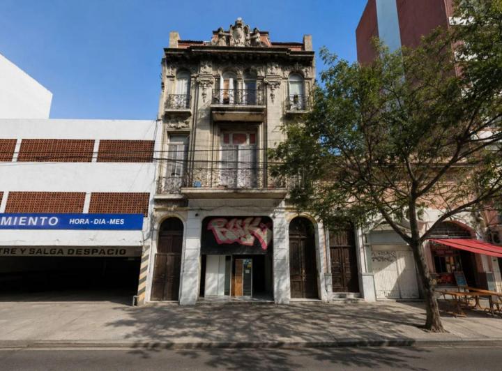 Terreno · 673m²