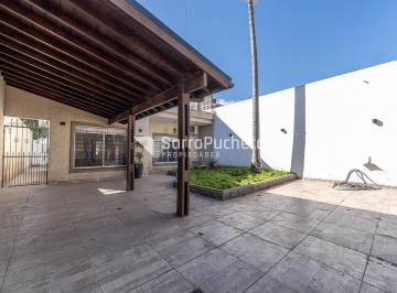 Casa · 96m² · 3 Ambientes · 1 Cochera · Venta Casa 3 Ambientes en Morón