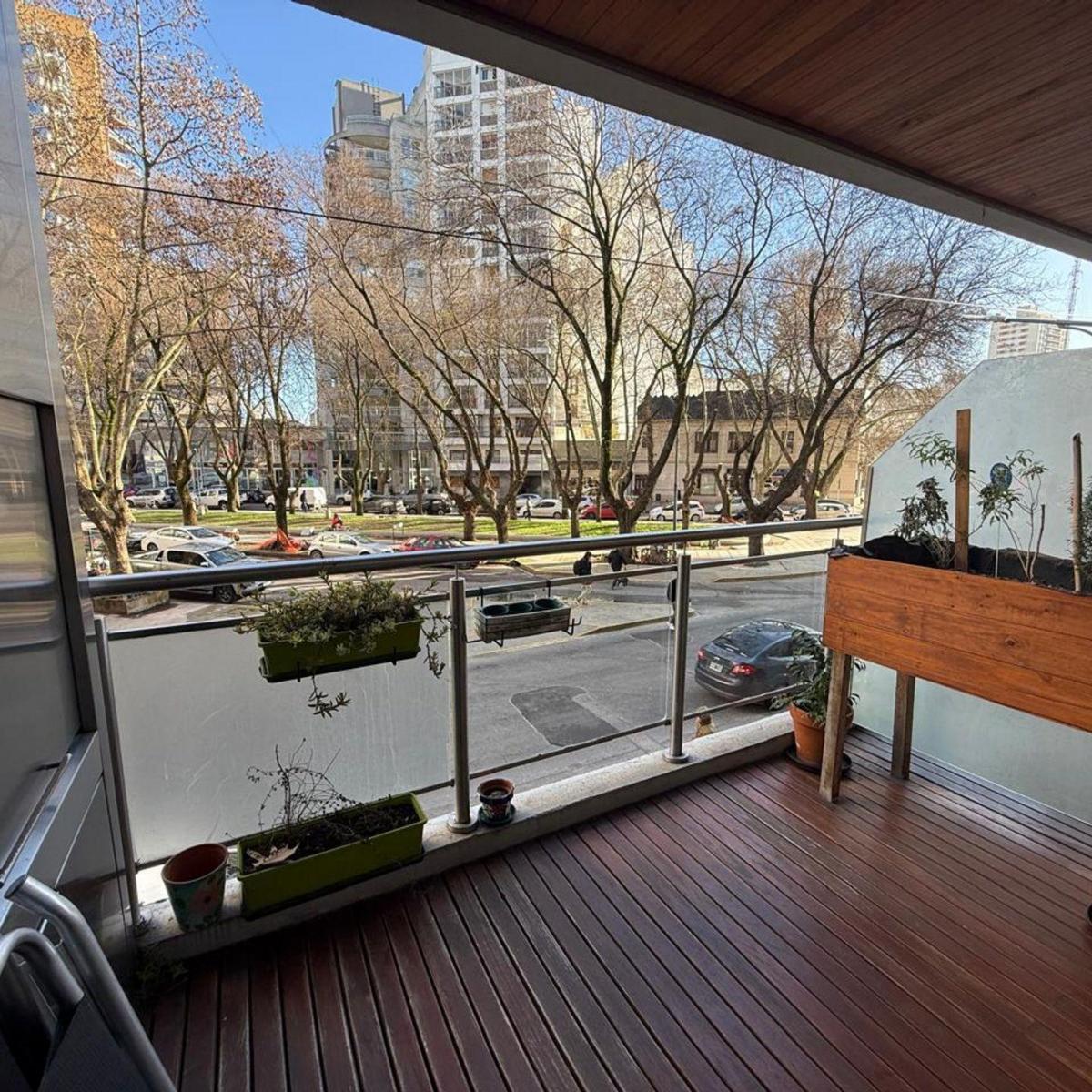departamento 2 ambientes en venta con balcón al frente