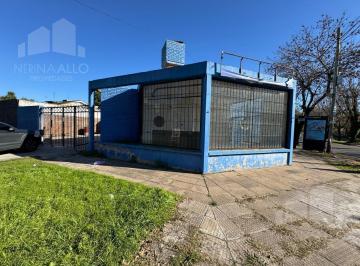 Local comercial · 90m² · 2 Ambientes · 2 Cocheras · Alquiler Venta de Local en Ituzaingo Sur