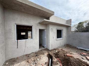 PH · 45m² · 3 Ambientes · 1 Cochera · Chalecitos en Planta Baja en Venta en Mar del Tuyu a Estrenar