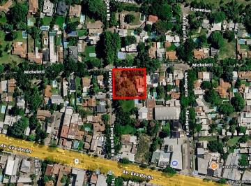 Terreno · 1200m² · Terreno en Esquina de 1200 m² Ideal Desarrollo Inmobiliario