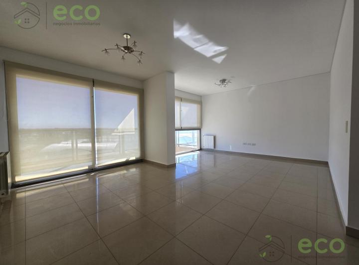 Departamento · 120m² · 5 Ambientes · 1 Cochera