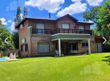 Casa · 220m² · 4 Ambientes · Venta Casa 4 Ambientes en Salvador Maria Lobos